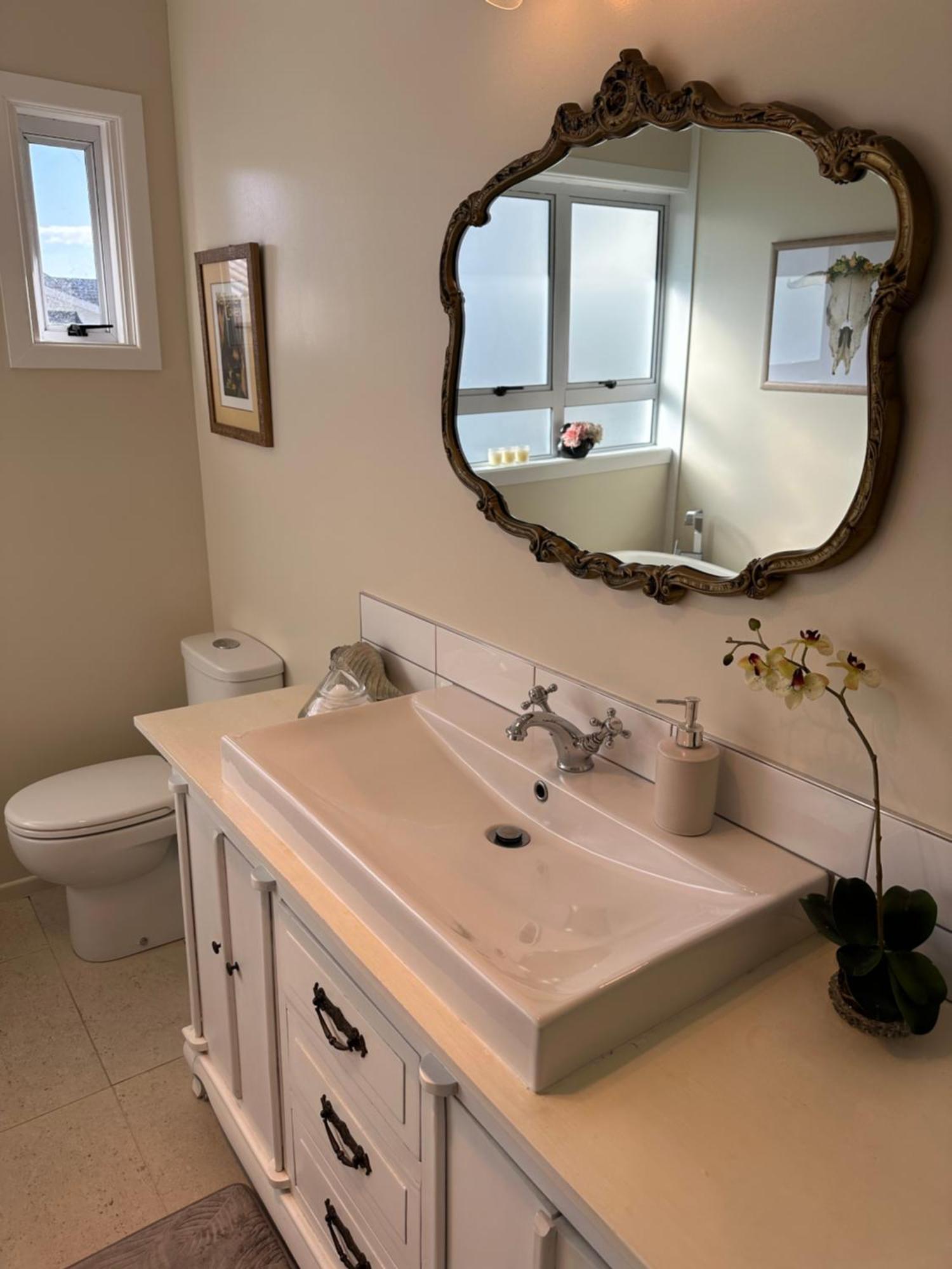 - Self Catering House Holiday home *
