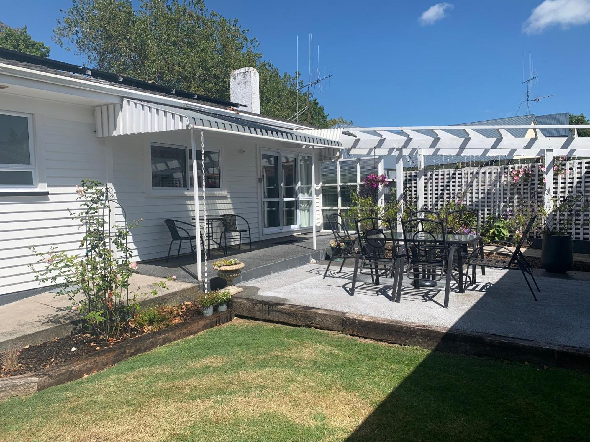 - Self Catering House Holiday home